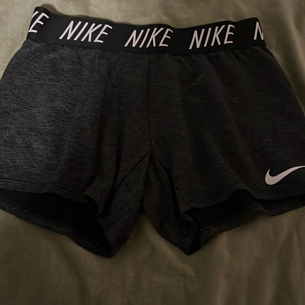 Grey Nike spandex